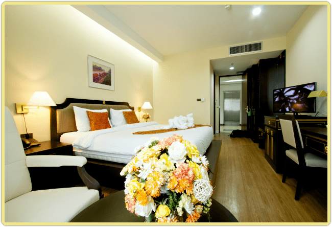 Deluxe Room Double bed (2)